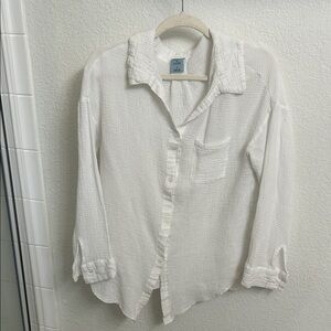 Shade & Shore Textured White Top